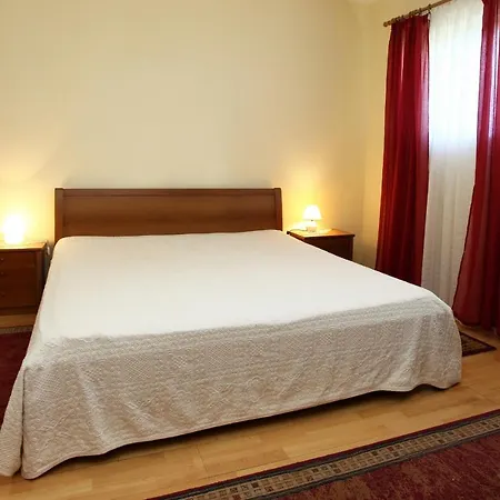 Marija's House Апартаменты Порторож